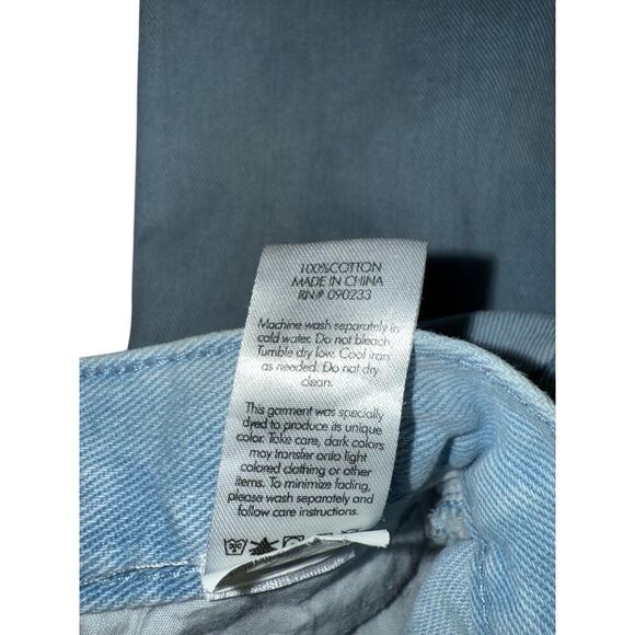 PacSun Women's High Waisted Pintuck Bootcut Leg Denim Jeans Size 24 Light Blue - Picture 9 of 10